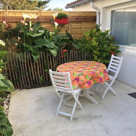 Petite Maison Dans Le Jardin Ars-en-Ré Eksteriør bilde